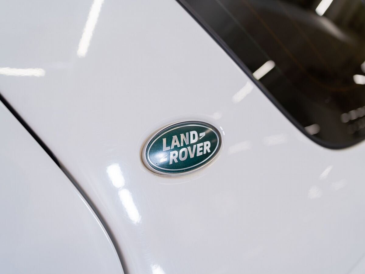 Land Rover Discovery Sport 2017 - фото автомобиля