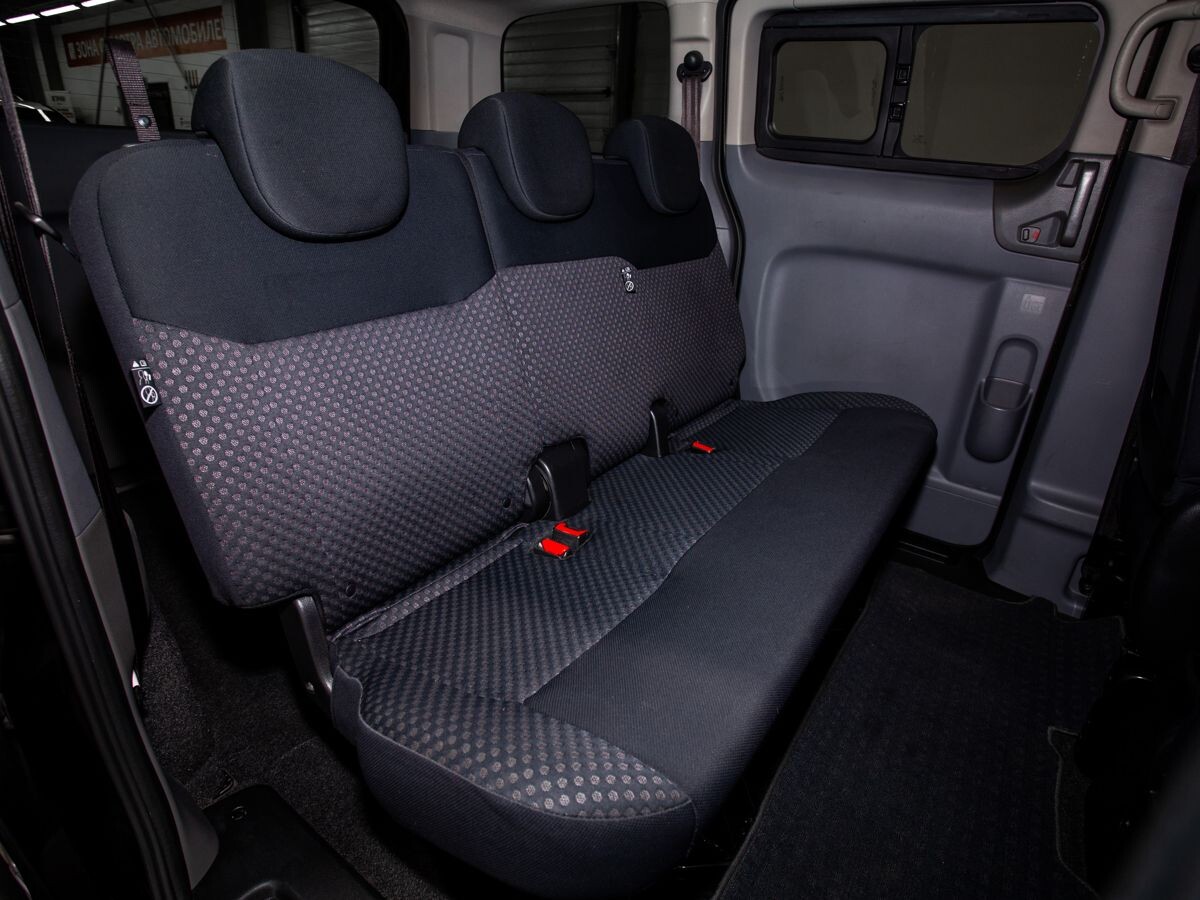 Nissan NV200 2019 - фото автомобиля