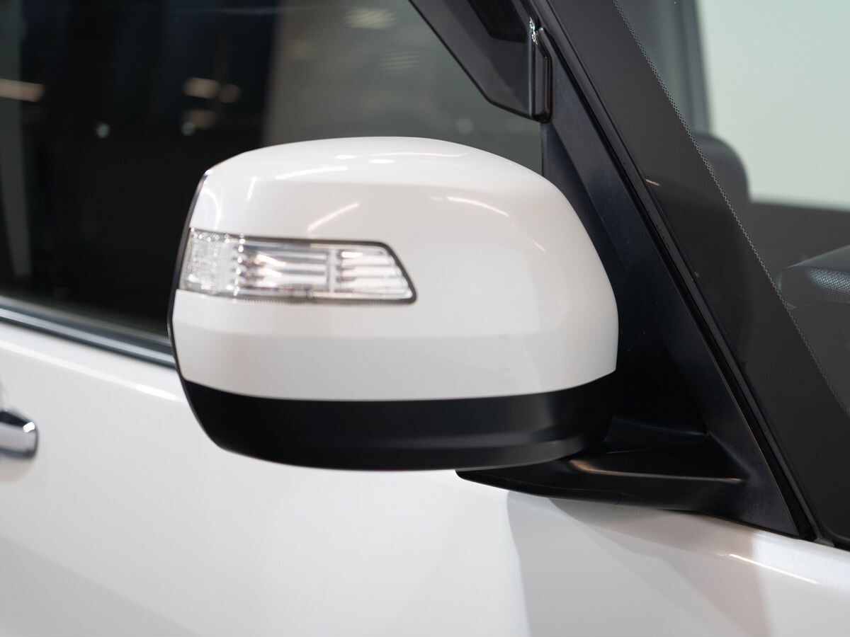 Honda Stepwgn 2015 - фото автомобиля