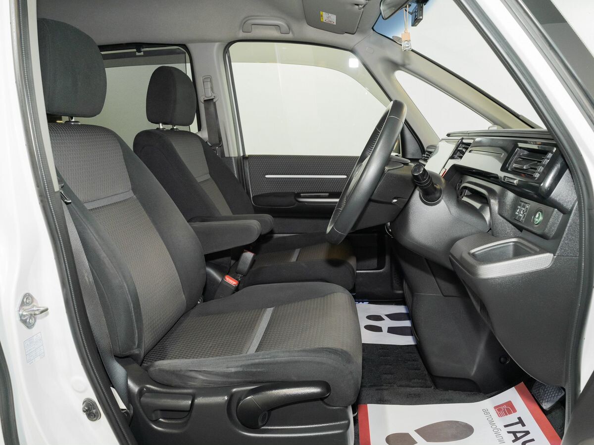 Honda Stepwgn 2015 - фото автомобиля