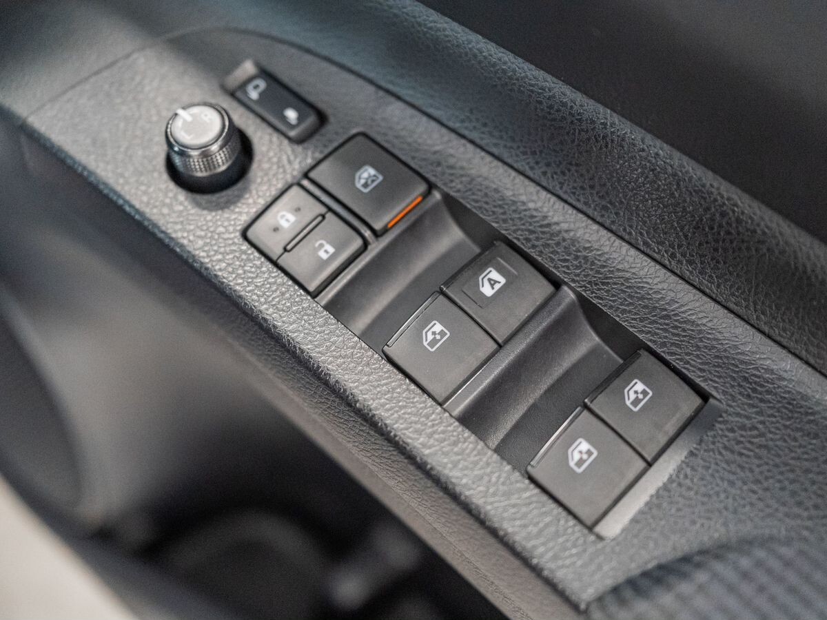 Toyota Sienta 2016 - фото автомобиля