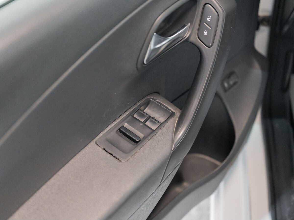 Volkswagen Polo 2019 - фото автомобиля