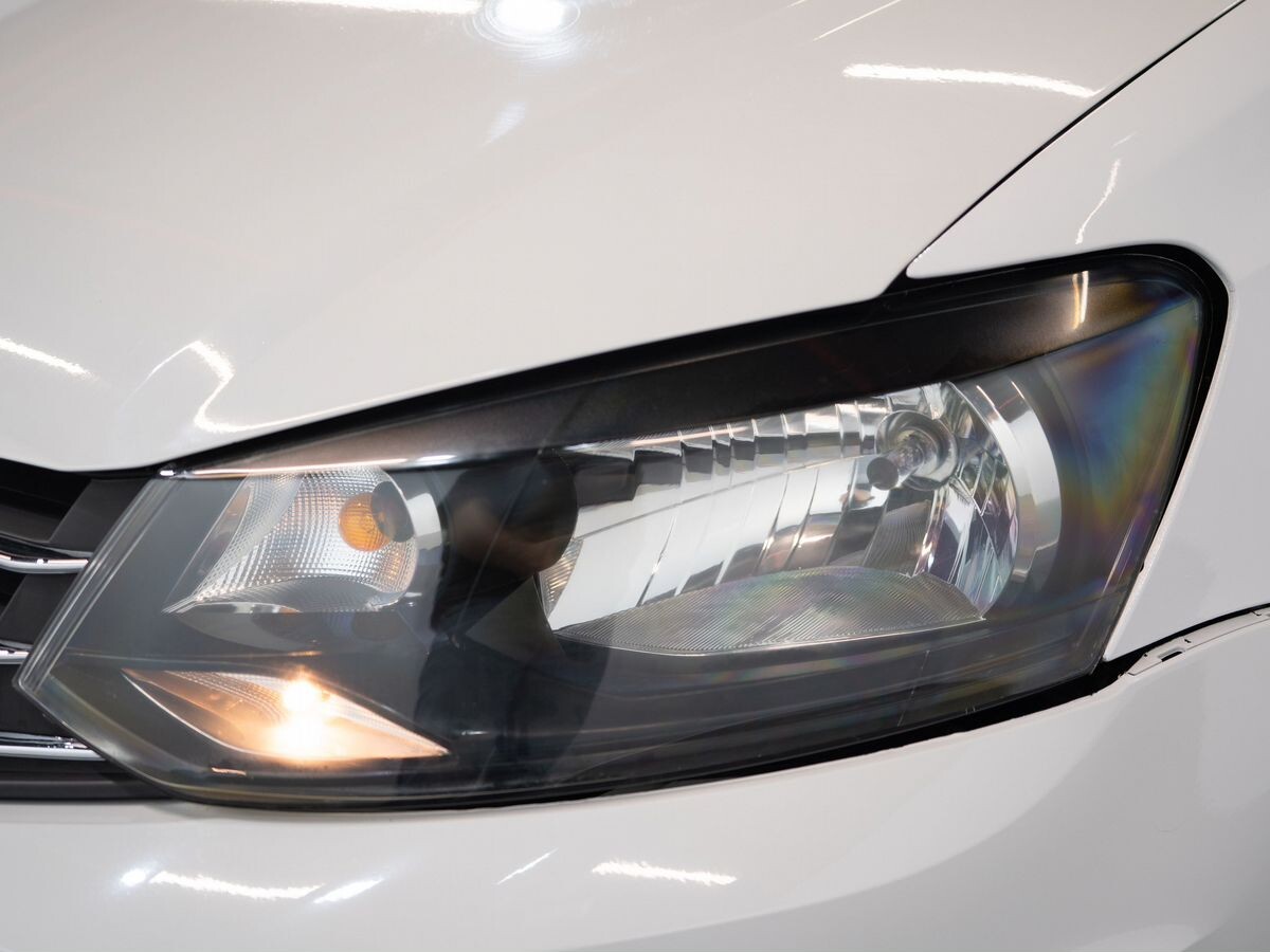 Volkswagen Polo 2019 - фото автомобиля