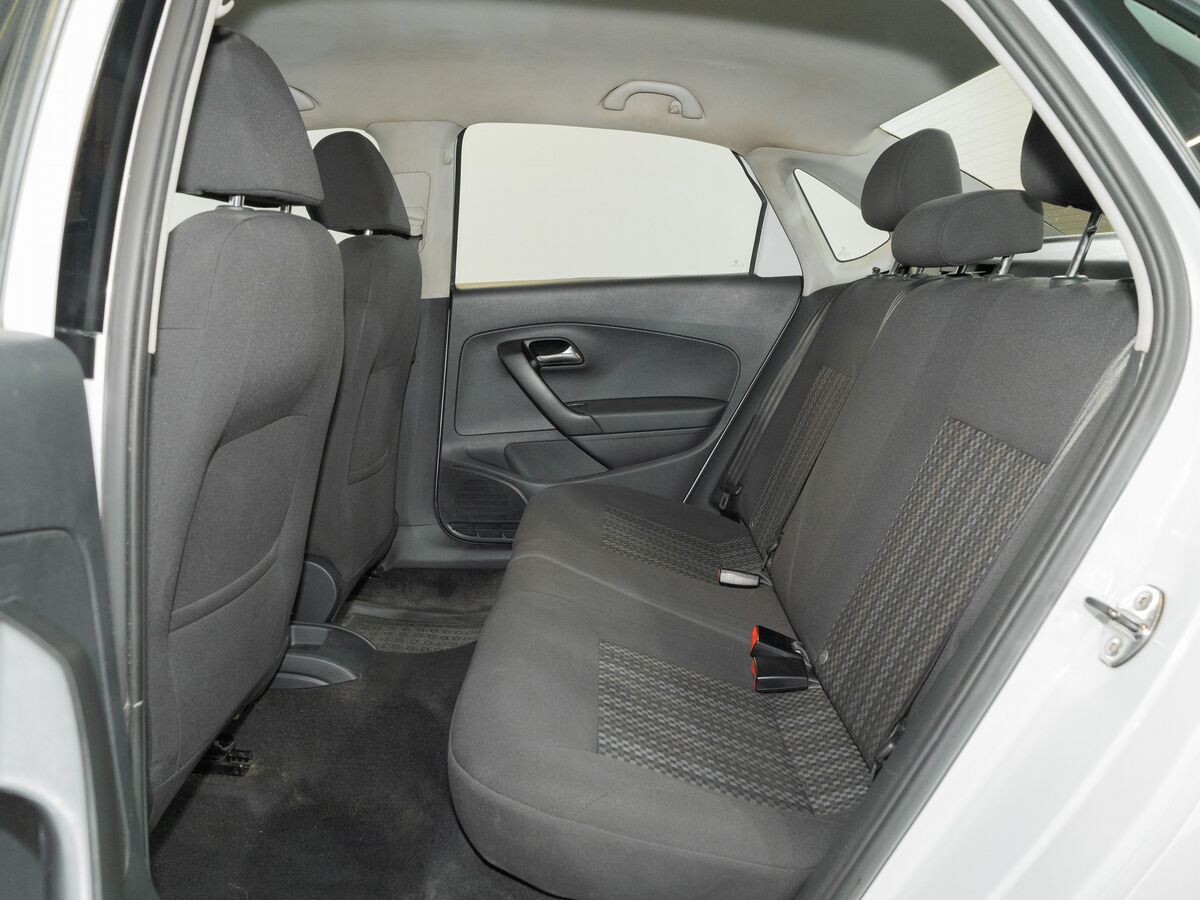 Volkswagen Polo 2019 - фото автомобиля