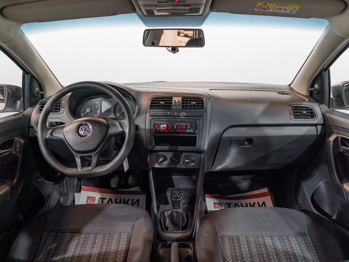 Volkswagen Polo 2019 - фото автомобиля