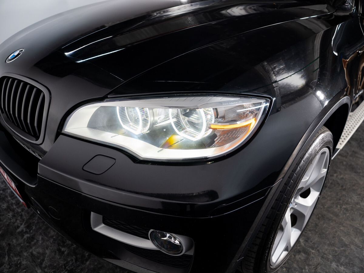 BMW X6 2012 - фото автомобиля