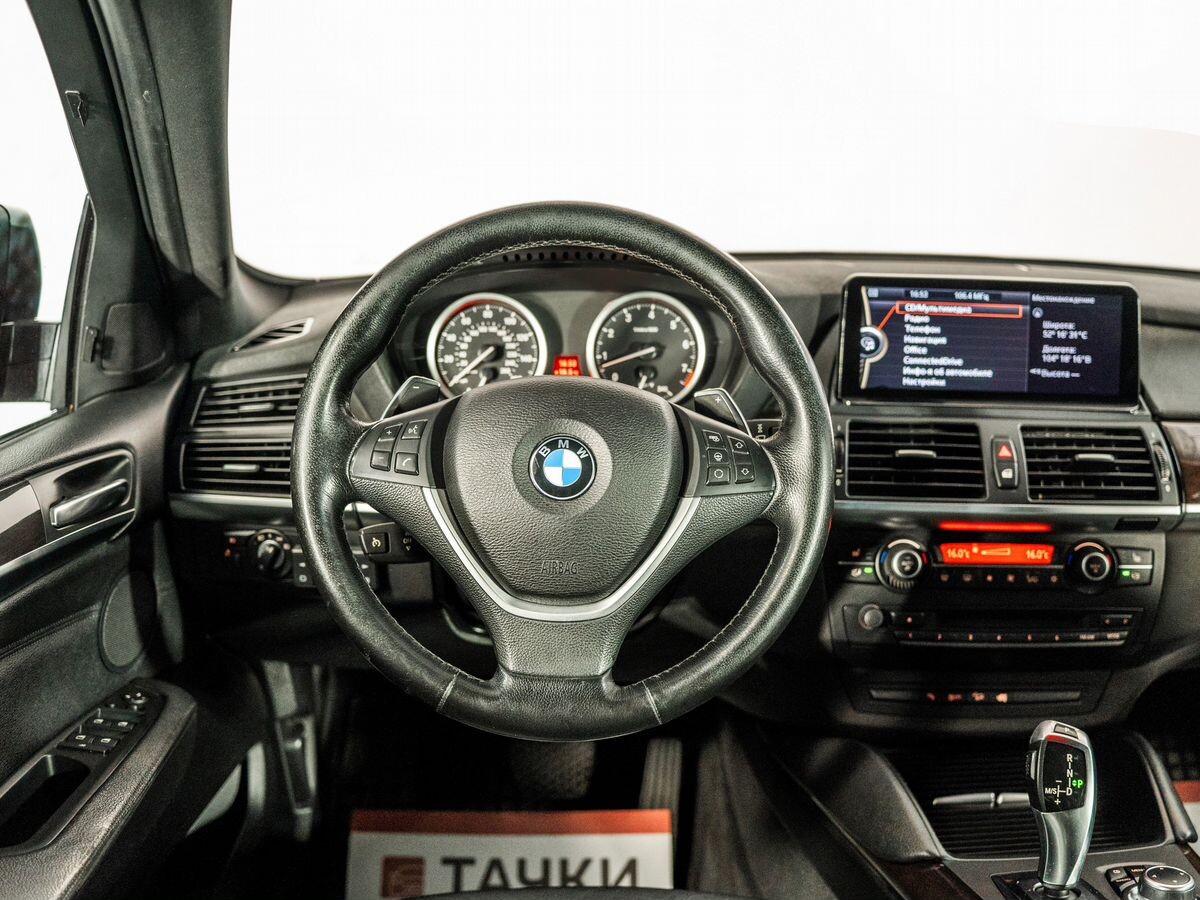 BMW X6 2012 - фото автомобиля