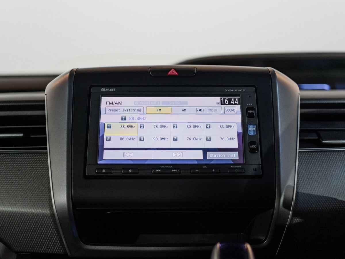 Honda Freed 2016 - фото автомобиля