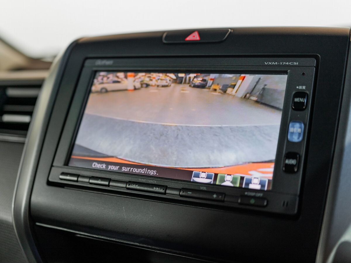 Honda Freed 2016 - фото автомобиля