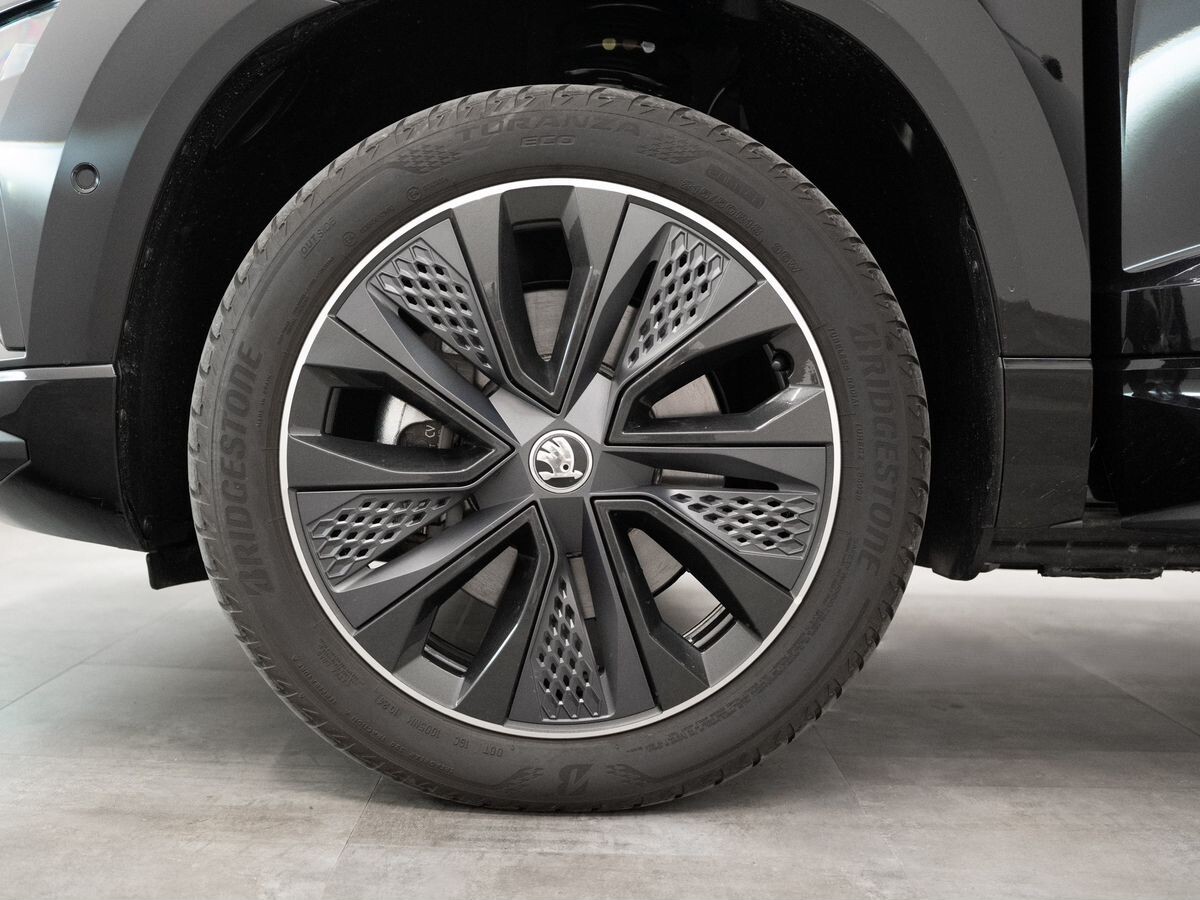 Skoda Karoq 2024 - фото автомобиля