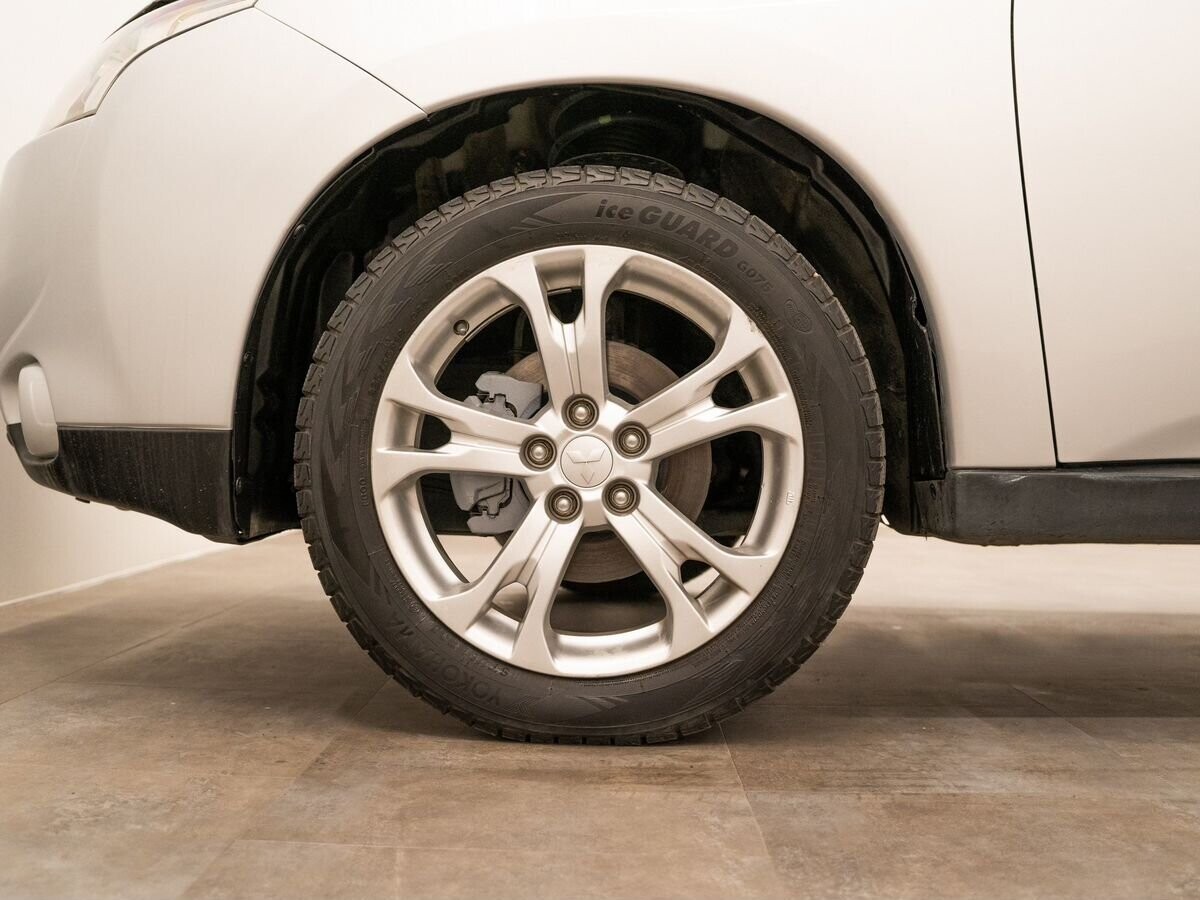 Mitsubishi Outlander 2013 - фото автомобиля