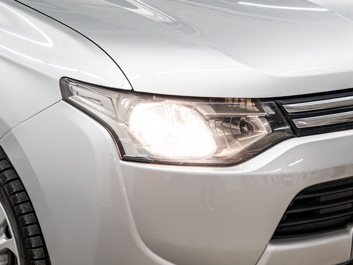 Mitsubishi Outlander 2013 - фото автомобиля