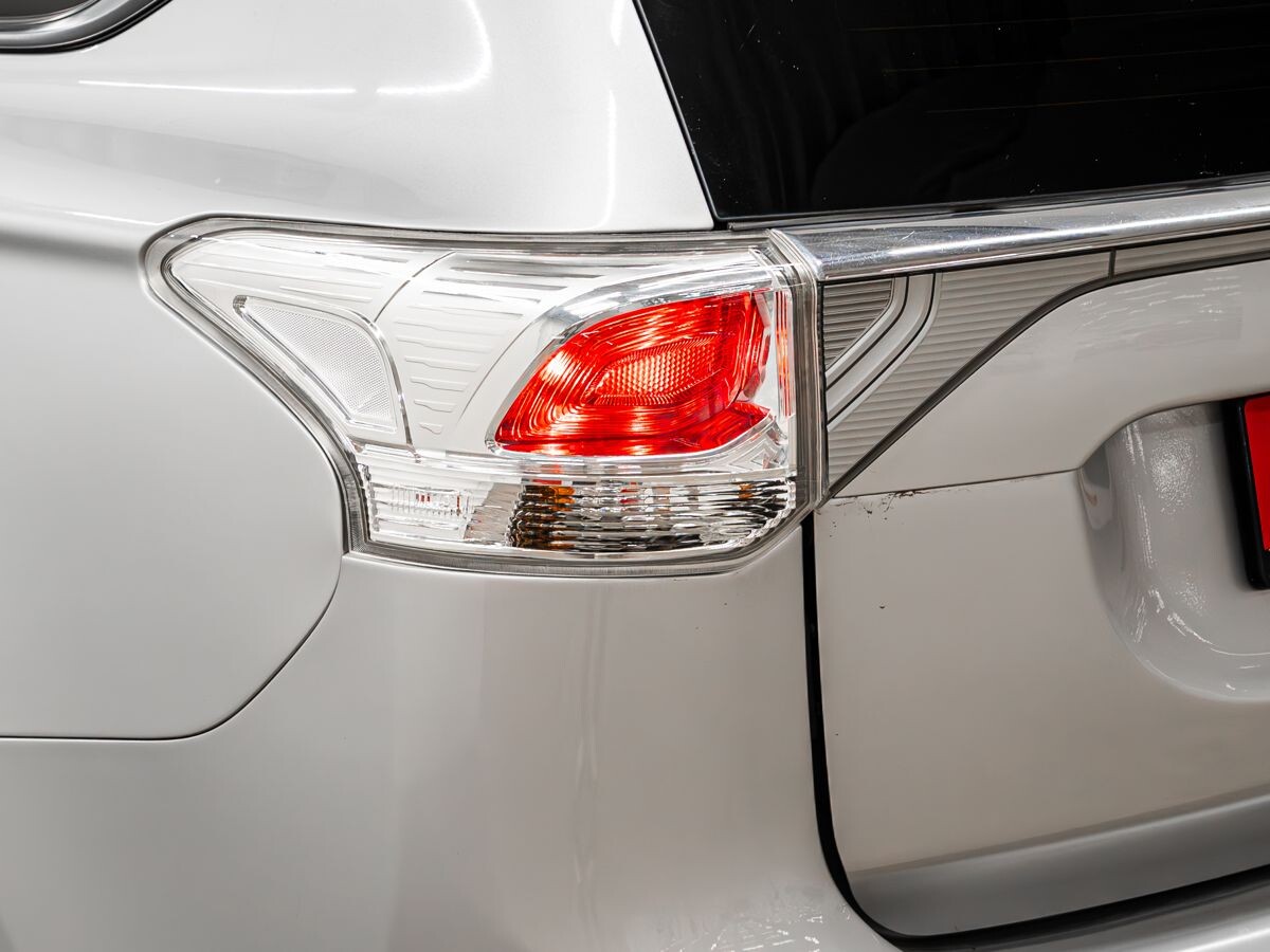 Mitsubishi Outlander 2013 - фото автомобиля