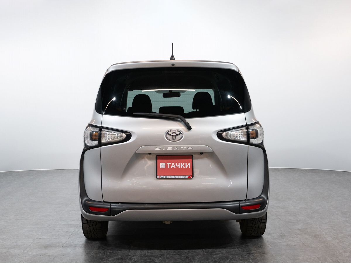Toyota Sienta 2016 - фото автомобиля