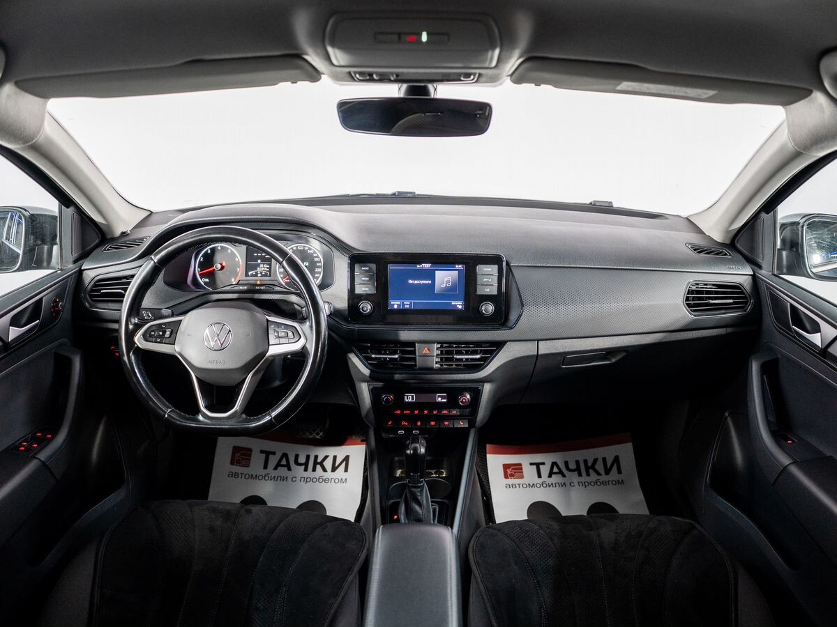 Volkswagen Polo 2021 - фото автомобиля