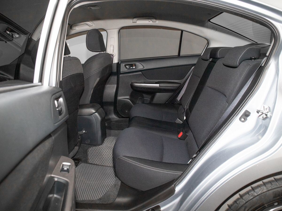 Subaru Impreza 2016 - фото автомобиля