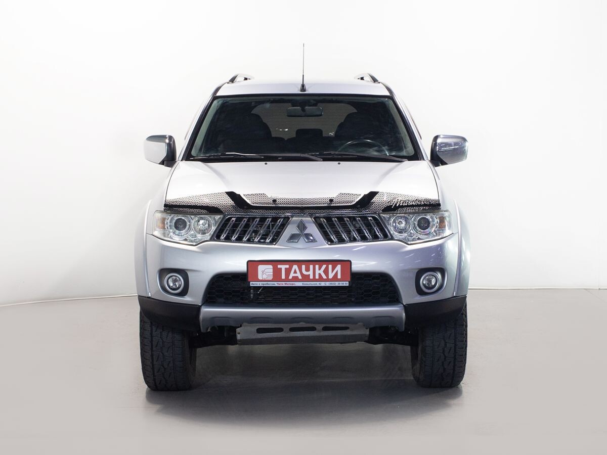 Mitsubishi Pajero Sport 2013 - фото автомобиля