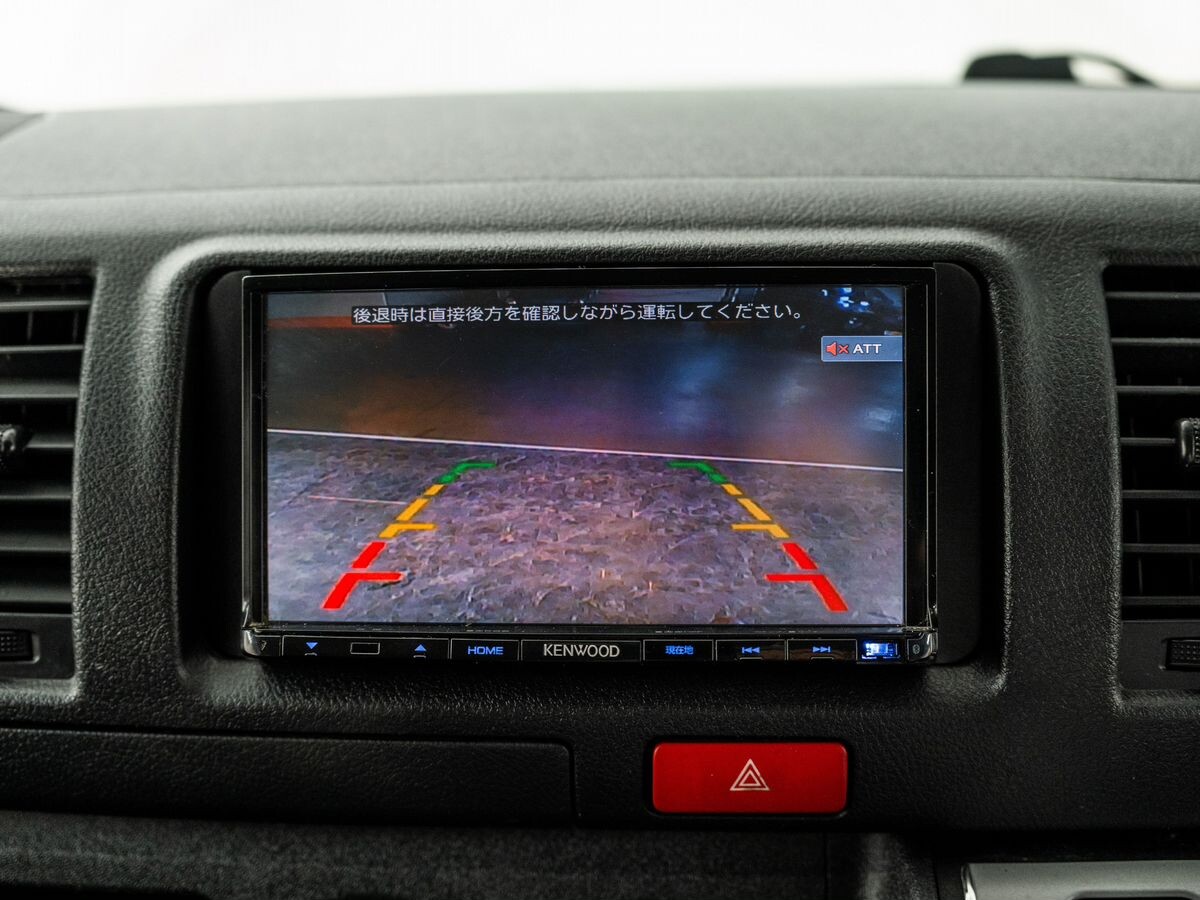 Toyota HiAce 2016 - фото автомобиля