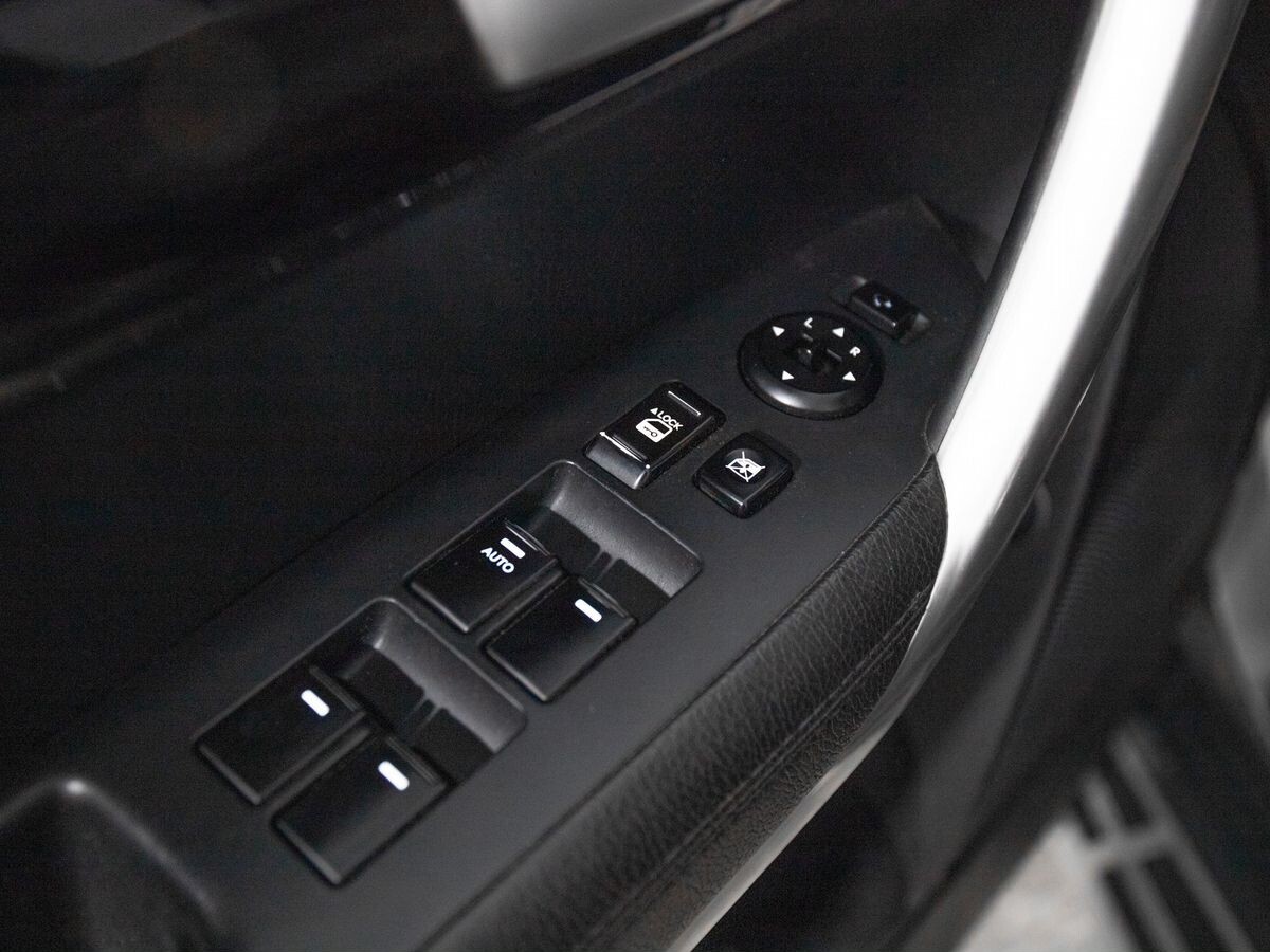 Kia Sorento 2011 - фото автомобиля