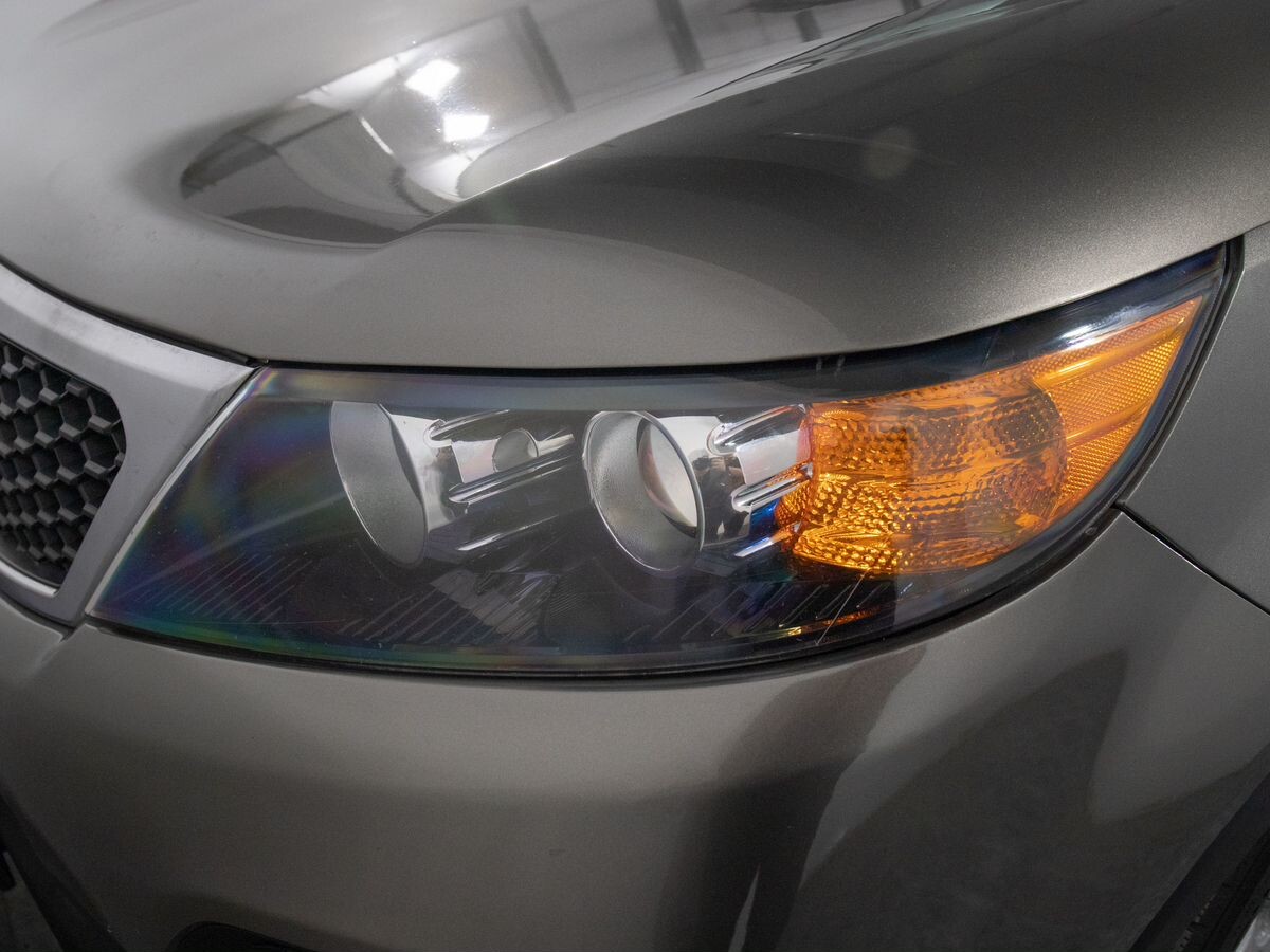 Kia Sorento 2011 - фото автомобиля