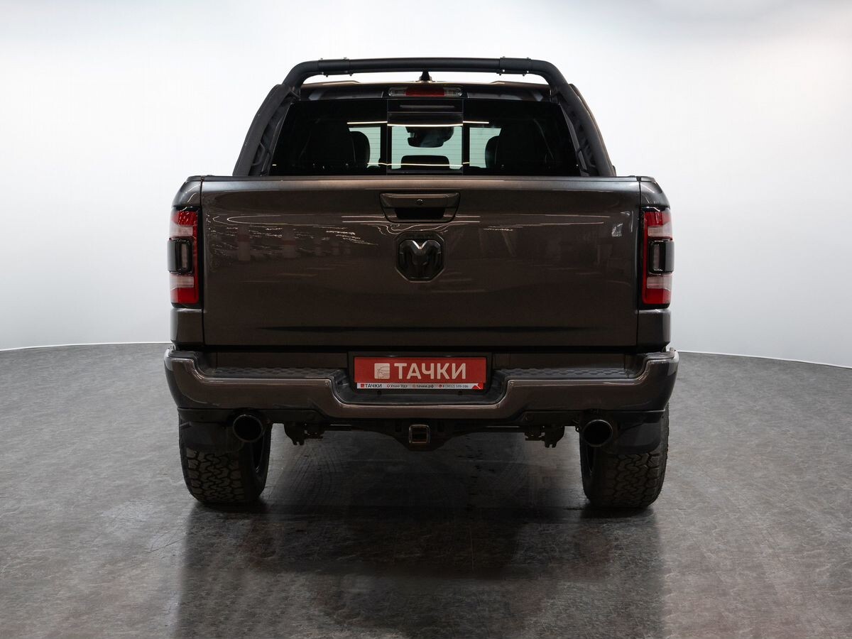 Ram 1500 2019 - фото автомобиля