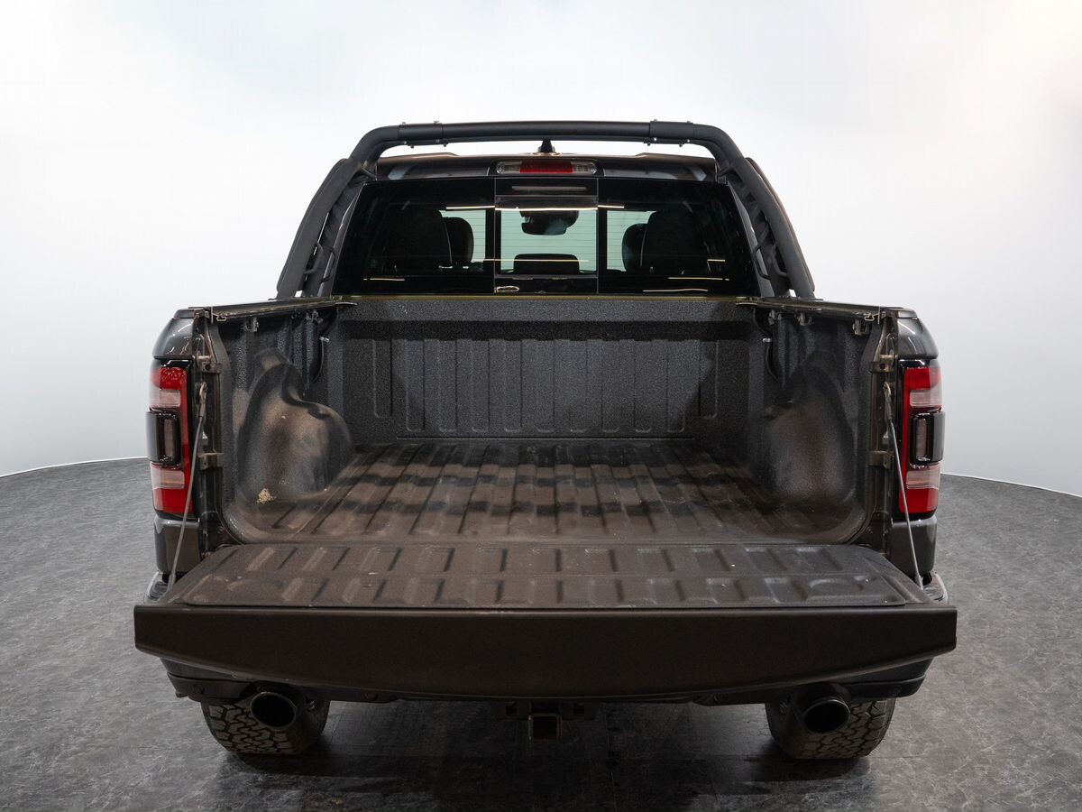 Ram 1500 2019 - фото автомобиля