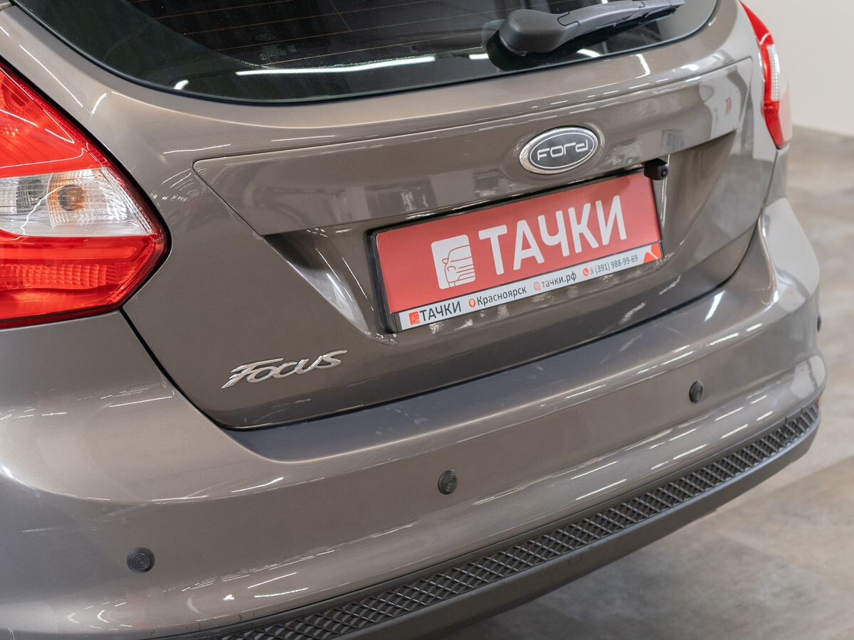 Ford Focus 2012 - фото автомобиля