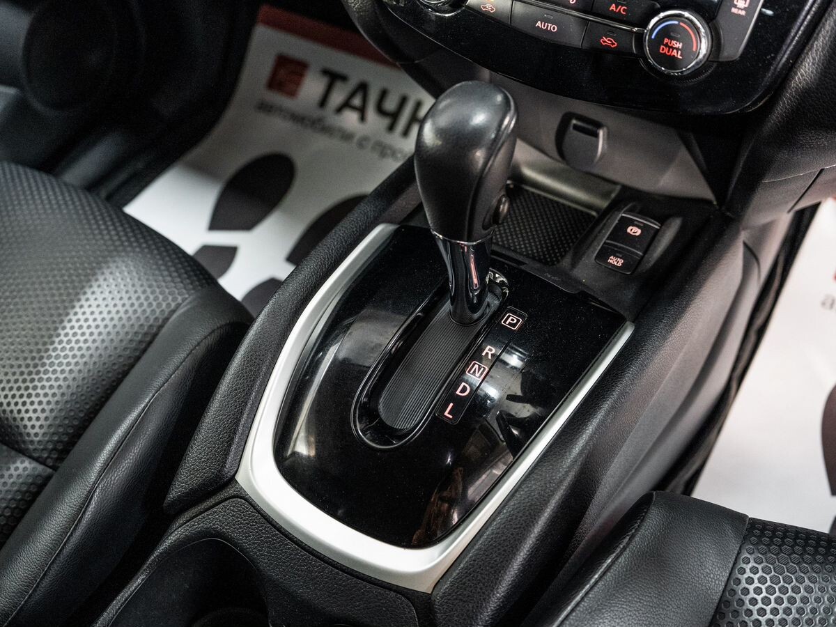 Nissan X-Trail 2019 - фото автомобиля