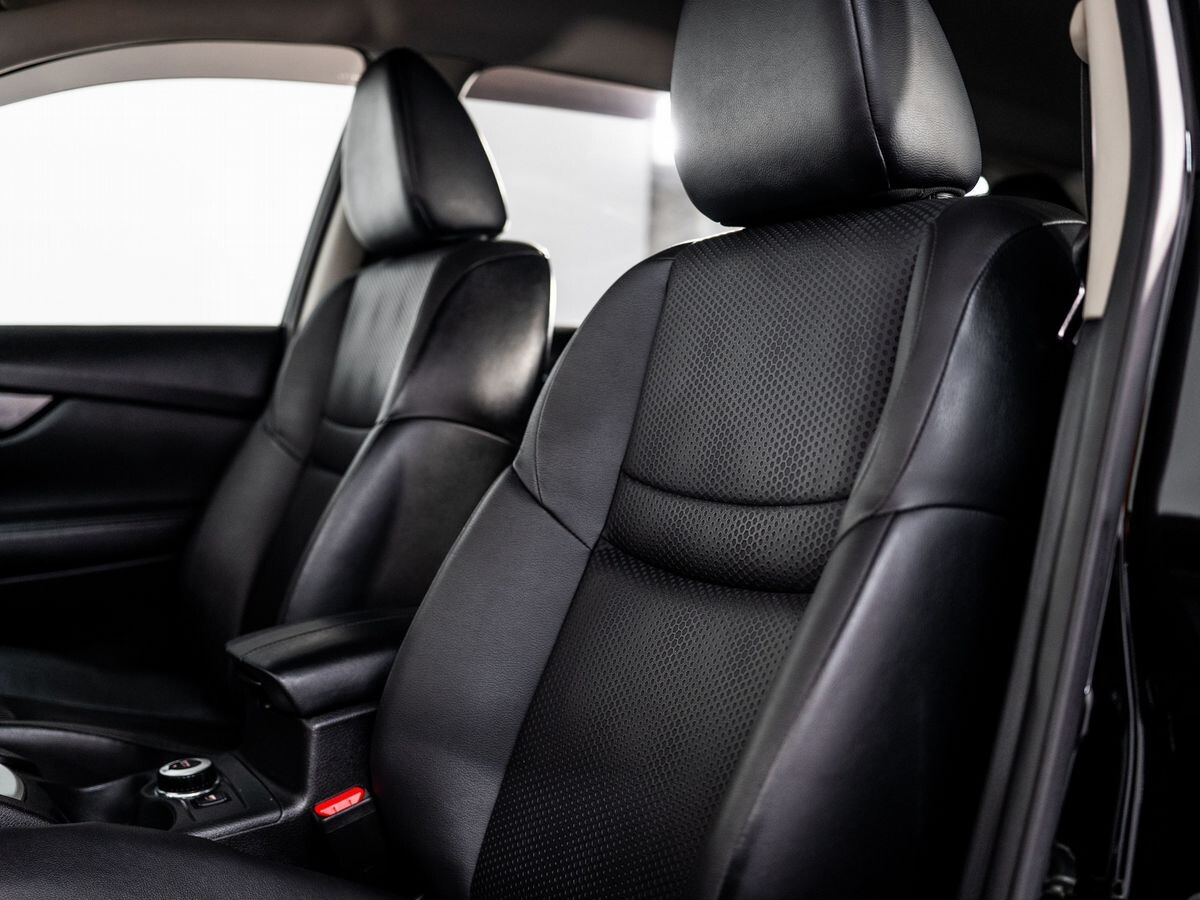 Nissan X-Trail 2019 - фото автомобиля