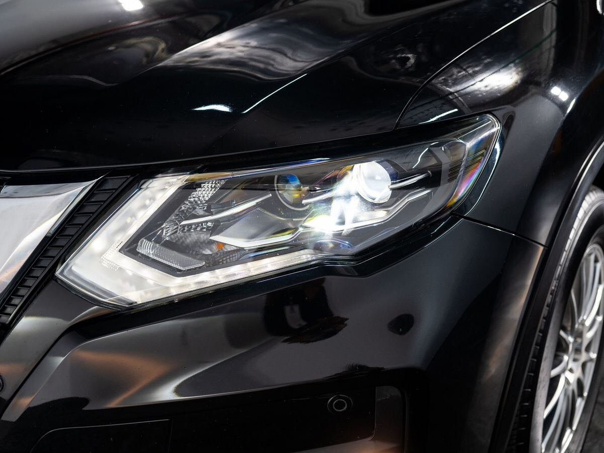 Nissan X-Trail 2019 - фото автомобиля