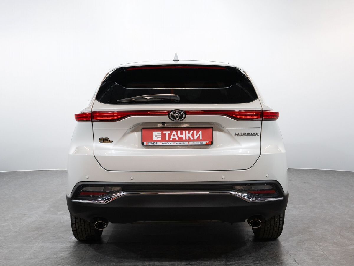 Toyota Harrier 2023 - фото автомобиля