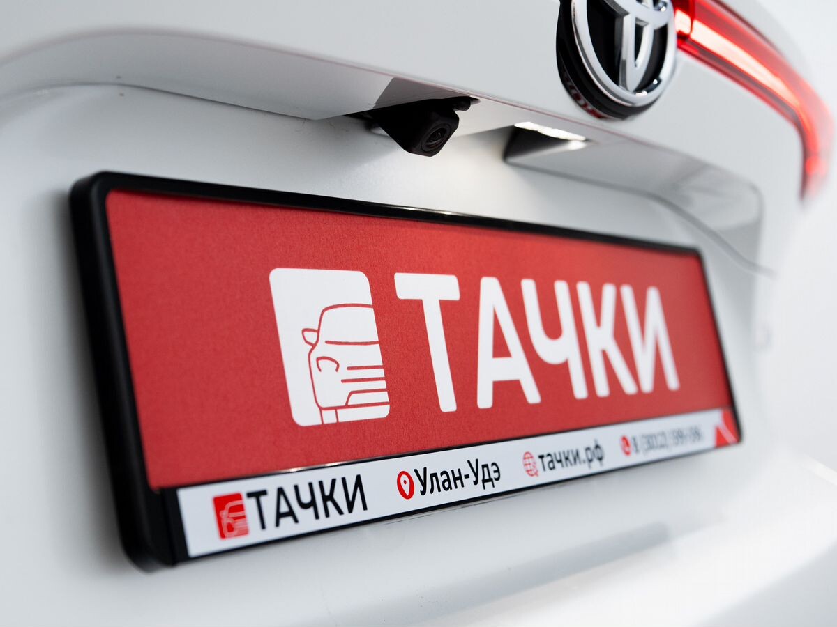 Toyota Harrier 2023 - фото автомобиля