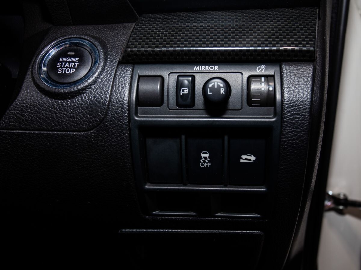 Subaru Legacy 2013 - фото автомобиля