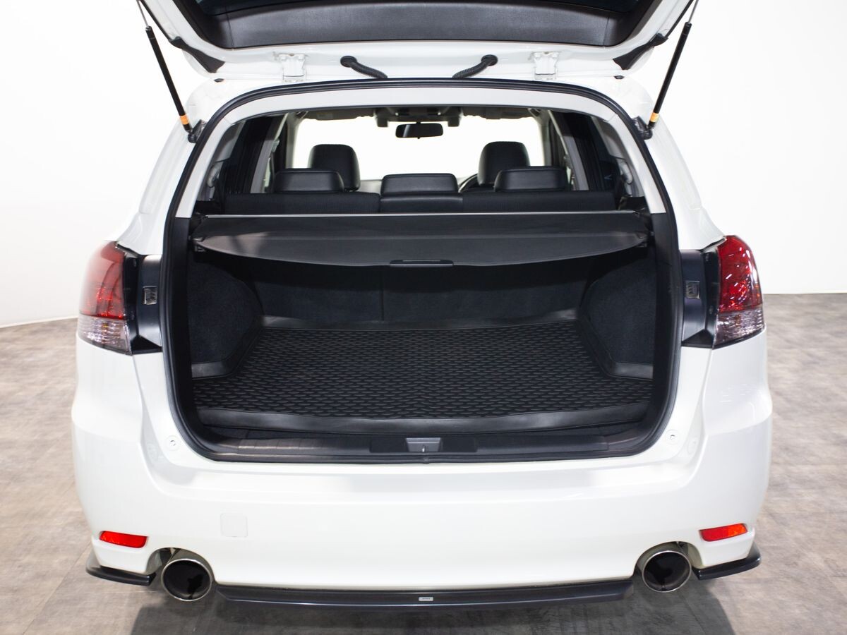 Subaru Legacy 2013 - фото автомобиля