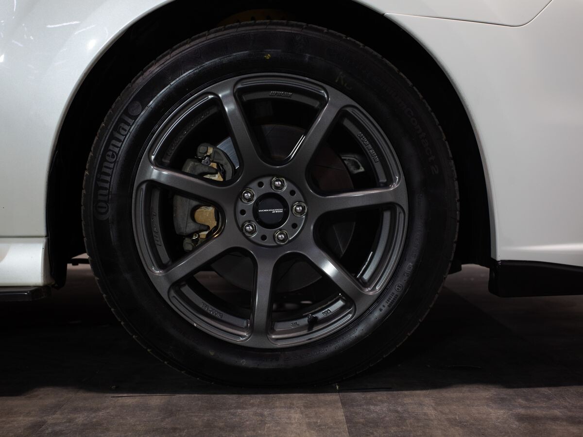 Subaru Legacy 2013 - фото автомобиля