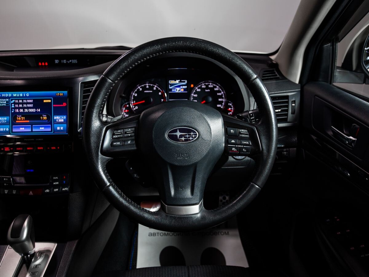 Subaru Legacy 2013 - фото автомобиля