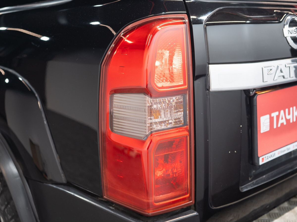 Nissan Patrol 2008 - фото автомобиля