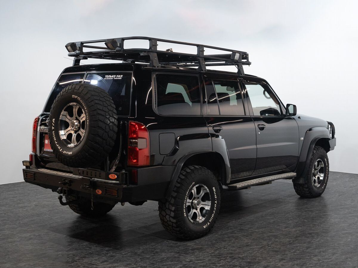 Nissan Patrol 2008 - фото автомобиля