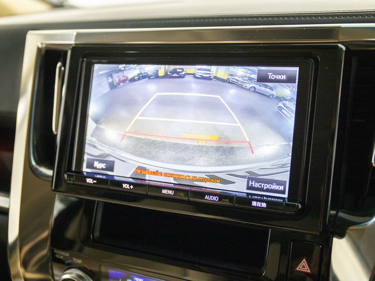 Toyota Vellfire 2017 - фото автомобиля