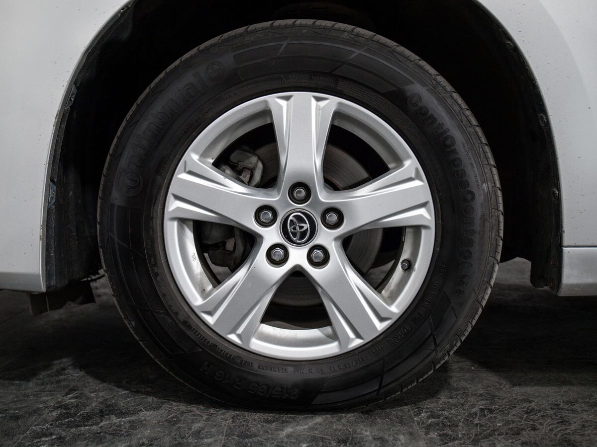 Toyota Vellfire 2017 - фото автомобиля