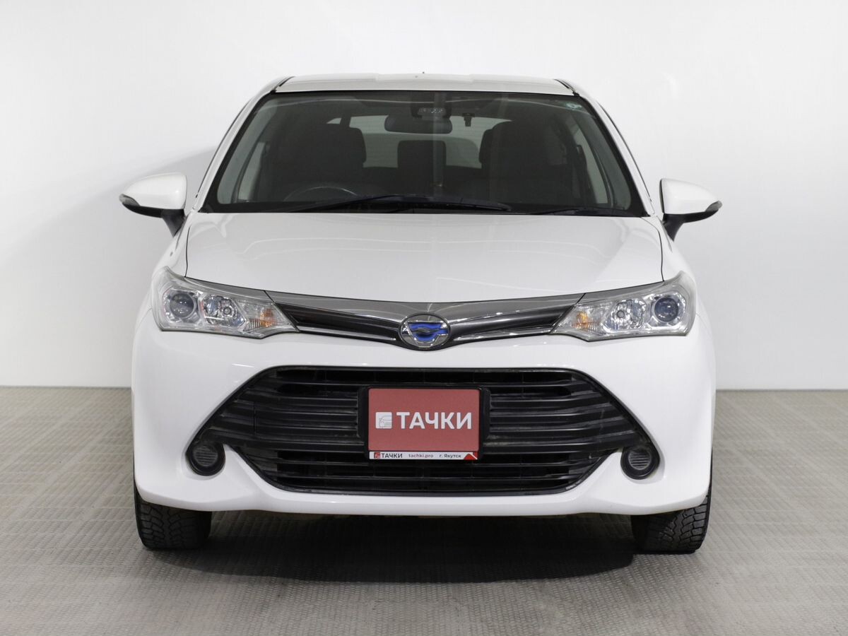 Toyota Corolla 2017 - фото автомобиля