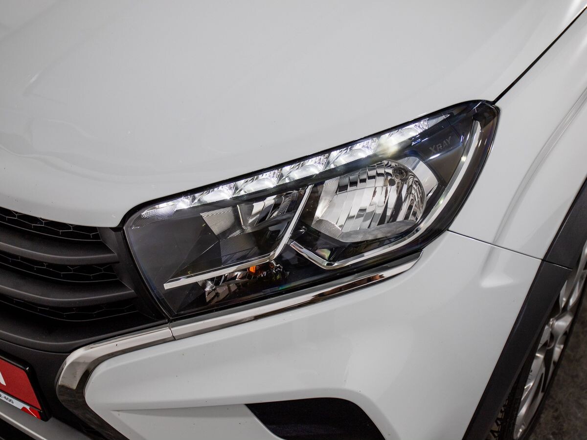 Lada (ВАЗ) XRAY 2020 - фото автомобиля