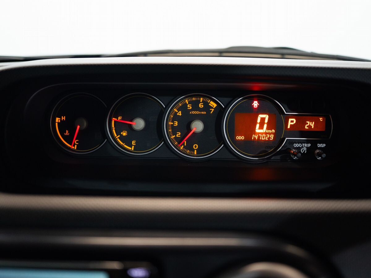 Toyota Corolla Rumion 2013 - фото автомобиля