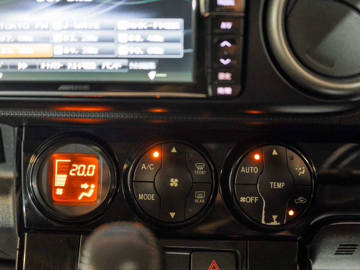 Toyota Corolla Rumion 2013 - фото автомобиля