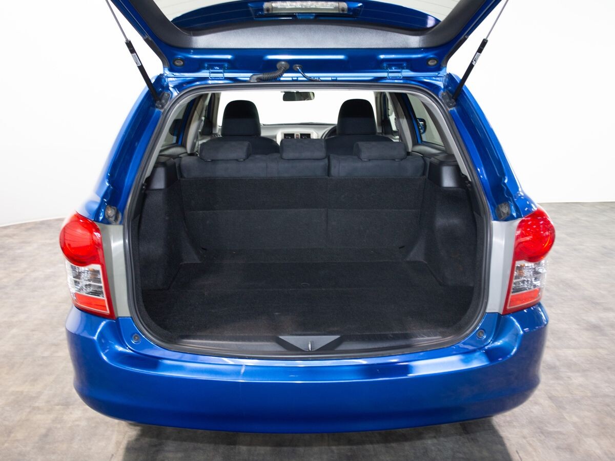 Toyota Corolla 2009 - фото автомобиля