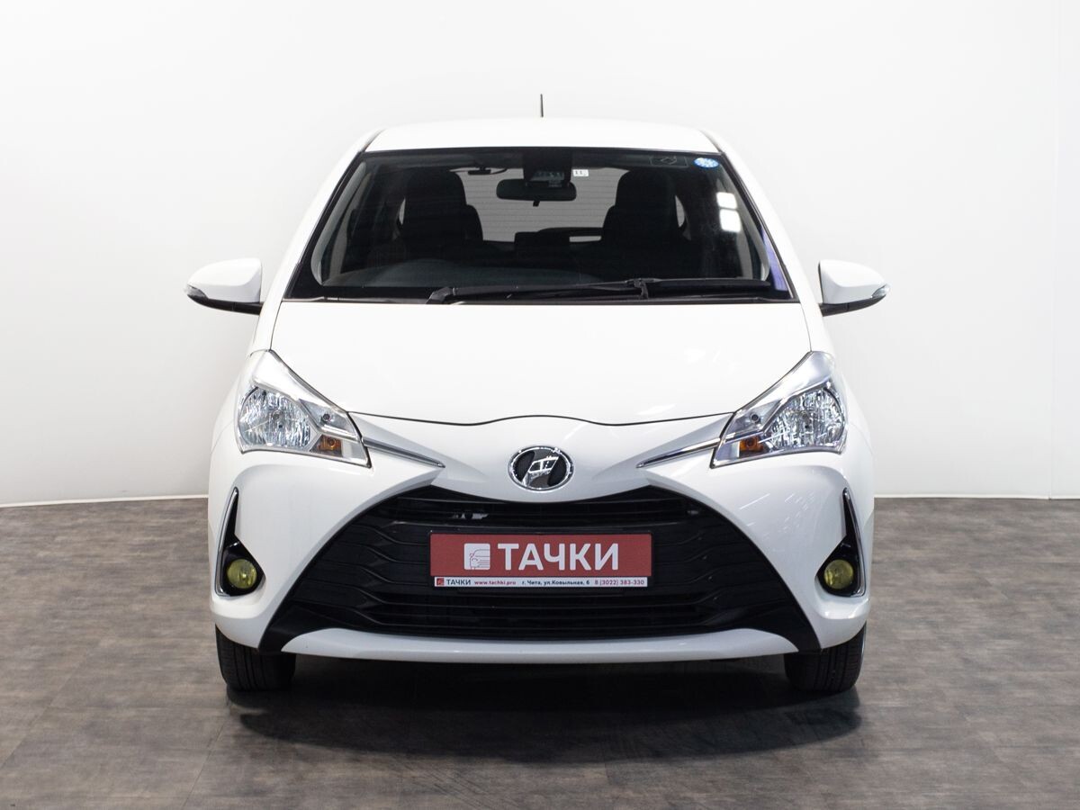 Toyota Vitz 2019 - фото автомобиля