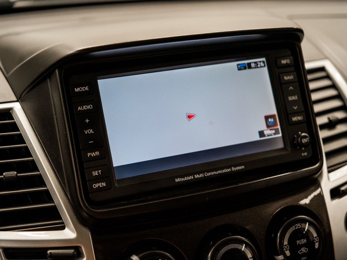 Mitsubishi Pajero Sport 2009 - фото автомобиля