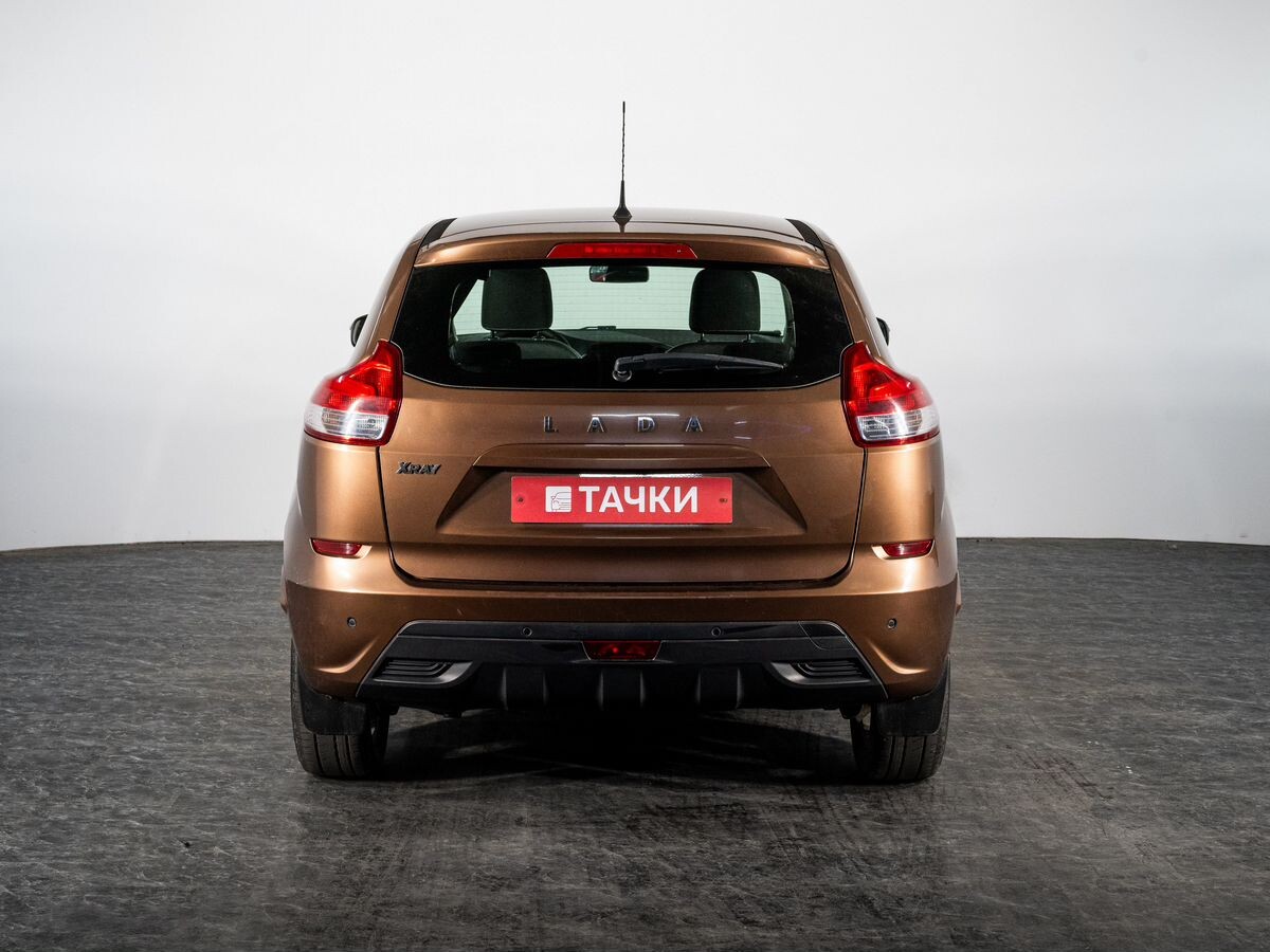 Lada (ВАЗ) XRAY 2017 - фото автомобиля