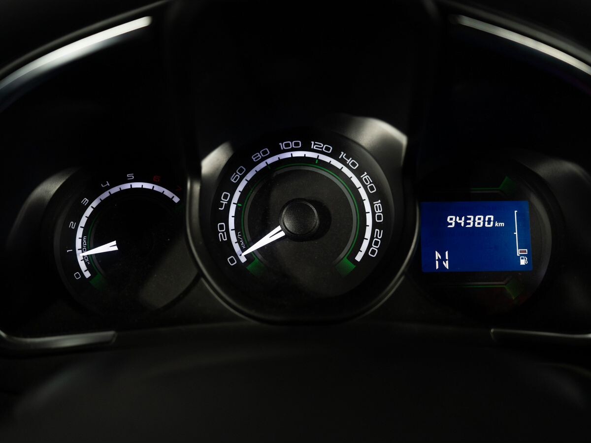 Lada (ВАЗ) XRAY 2017 - фото автомобиля