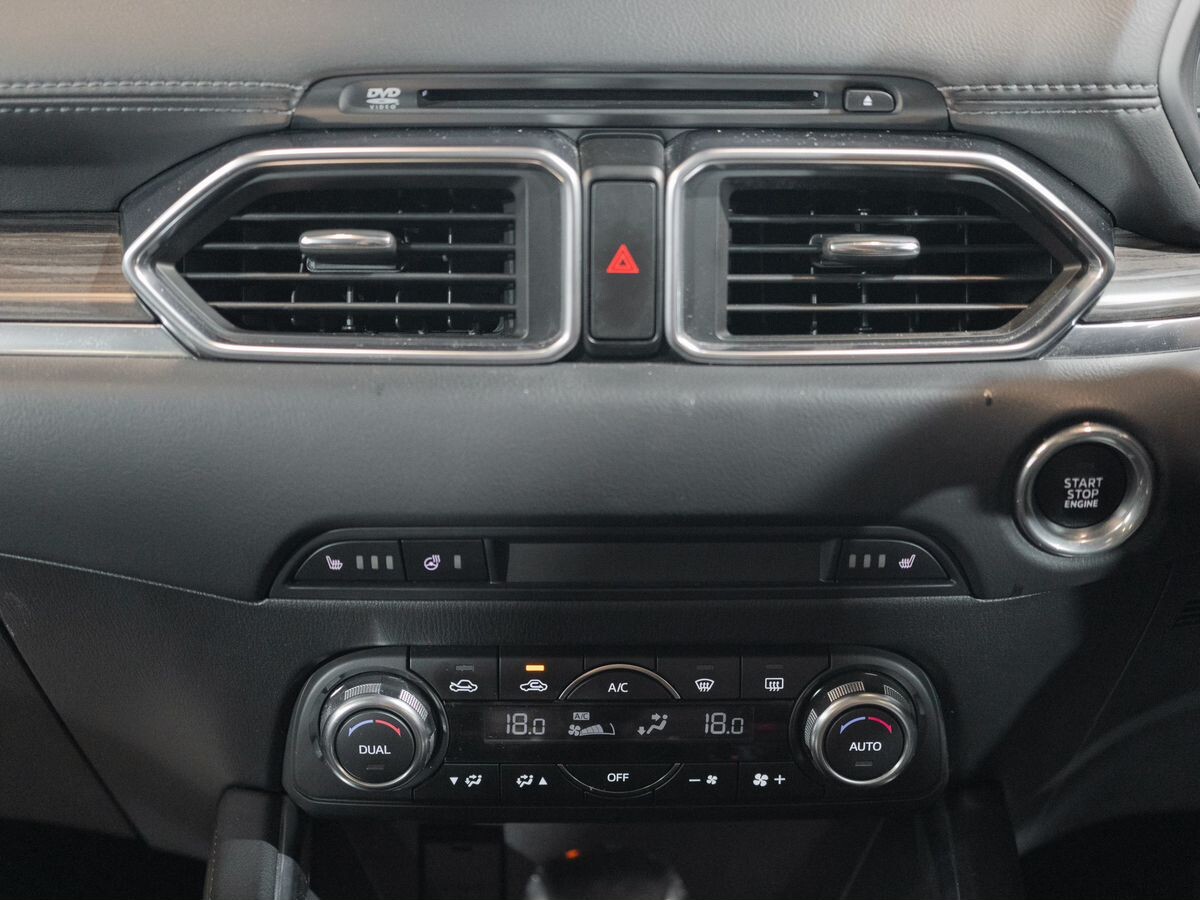 Mazda CX-5 2018 - фото автомобиля